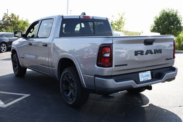 2025 Ram 1500 Big Horn/Lone Star 4