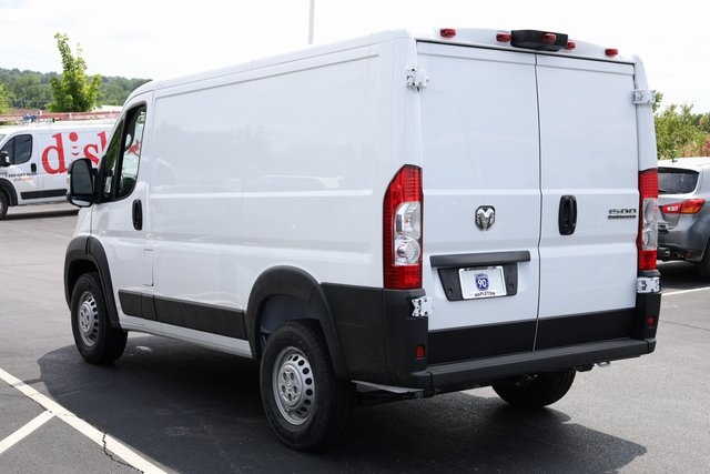 2024 Ram ProMaster 1500 Low Roof 4