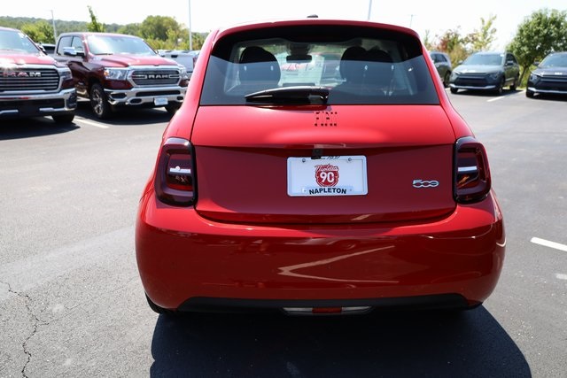 2024 Fiat 500e Battery Electric 4