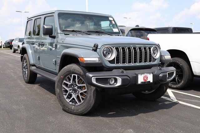 2024 Jeep Wrangler Sahara 2