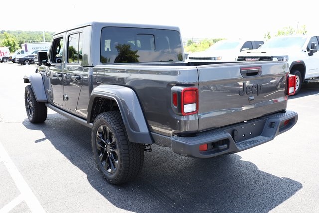 2024 Jeep Gladiator Sport 4