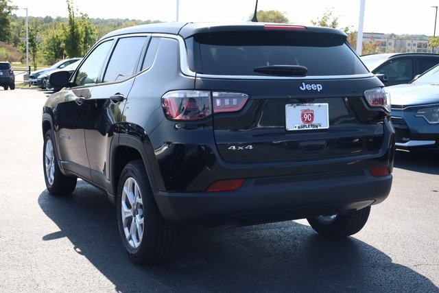 2025 Jeep Compass Sport 5