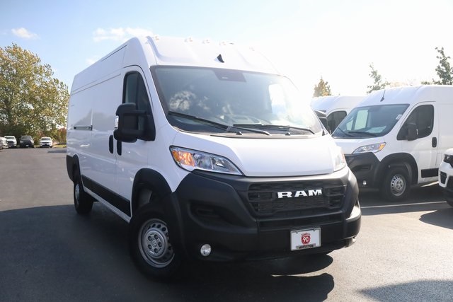 2024 Ram ProMaster 3500 High Roof 2