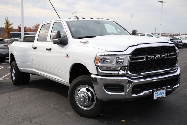 2024 Ram 3500 Tradesman 2