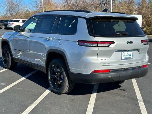 2024 Jeep Grand Cherokee L Altitude 4