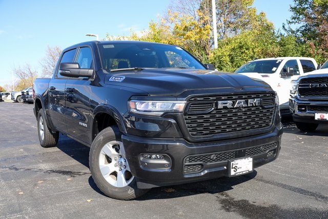 2025 Ram 1500 Big Horn/Lone Star 2