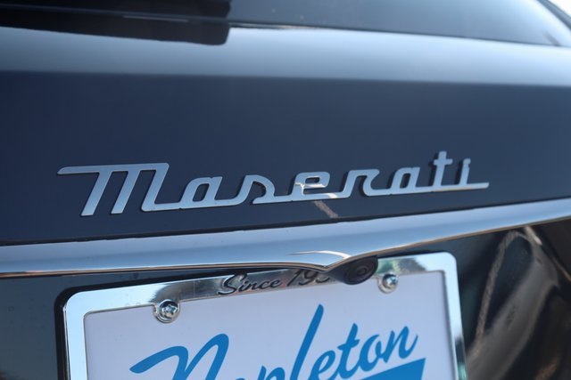 2024 Maserati Levante Modena 8