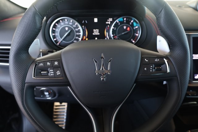 2024 Maserati Levante Modena 14