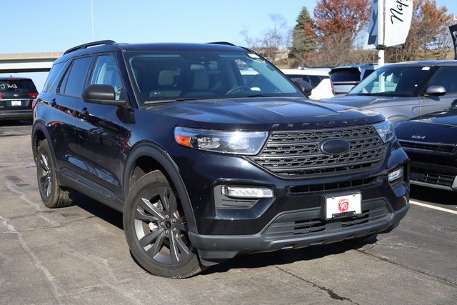 2021 Ford Explorer XLT 2