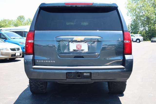 2019 Chevrolet Suburban LT 6