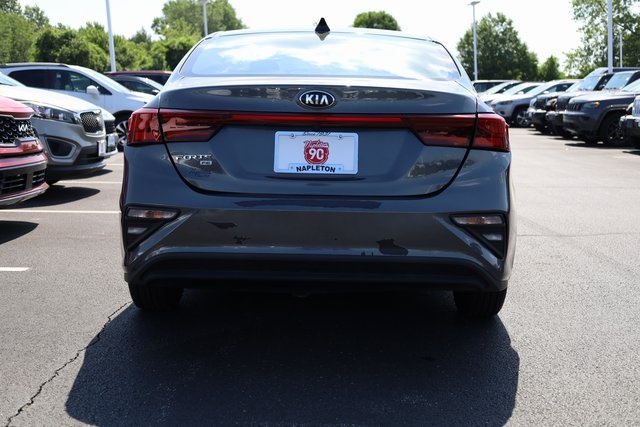 2020 Kia Forte FE 6