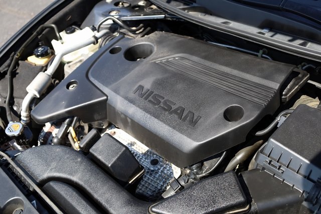 2016 Nissan Altima 2.5 SV 8