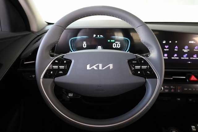 2024 Kia Niro Plug-In Hybrid EX 10