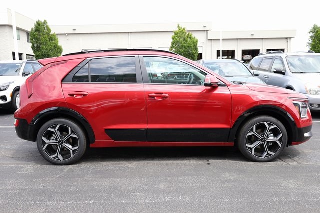 2024 Kia Niro EX Touring 4