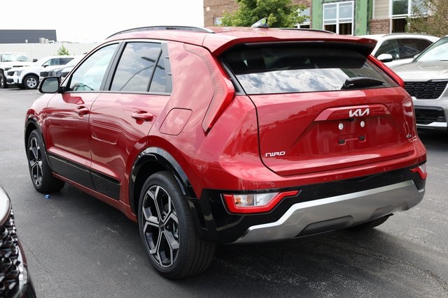 2024 Kia Niro EX Touring 5