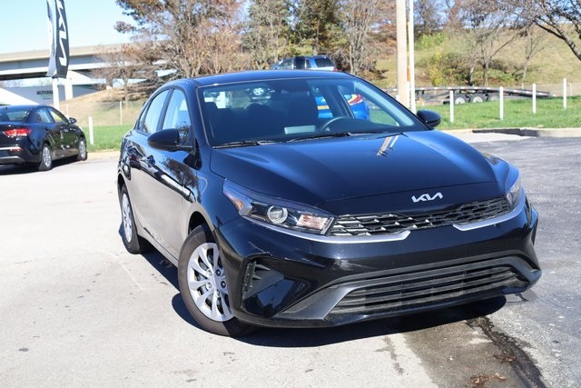 2024 Kia Forte LX 2