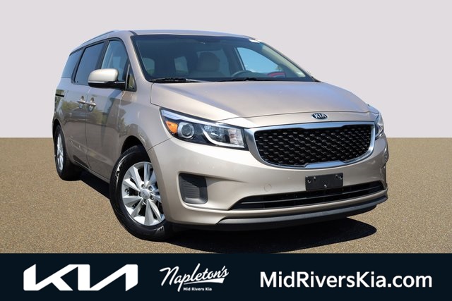 2016 Kia Sedona LX 1