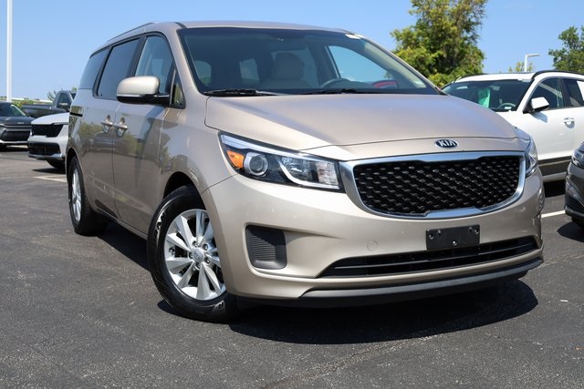 2016 Kia Sedona LX 2