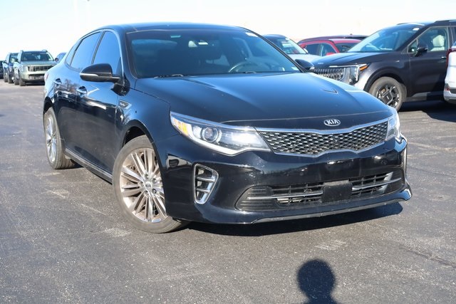 2016 Kia Optima SXL 2