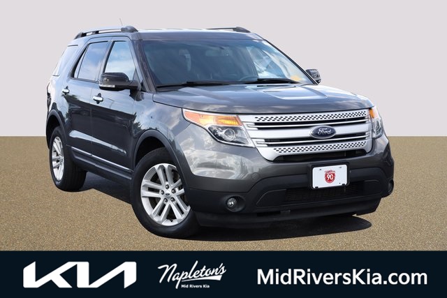 2015 Ford Explorer XLT 1