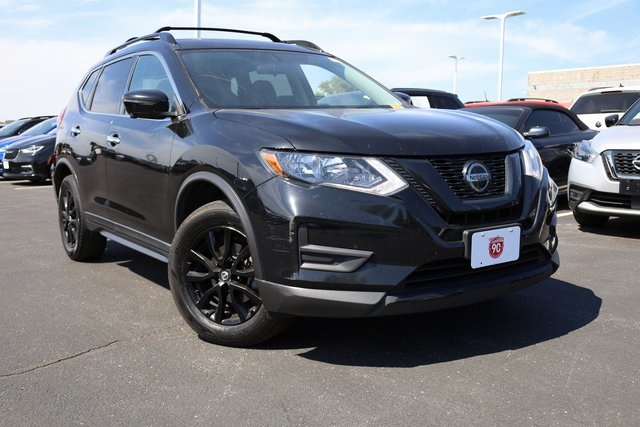 2018 Nissan Rogue SV 2