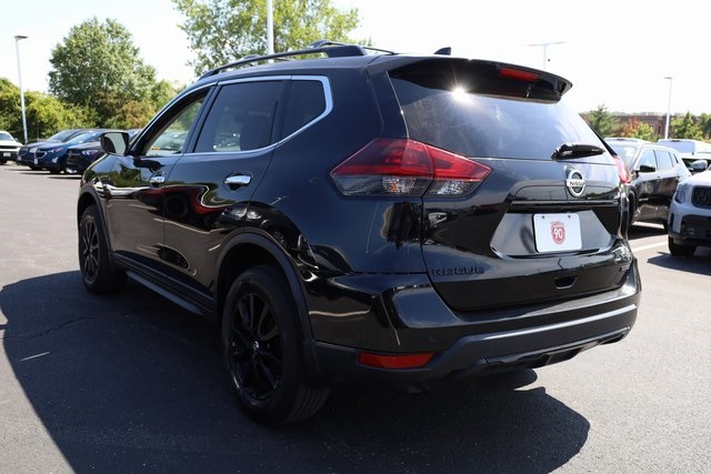 2018 Nissan Rogue SV 5