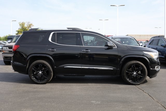 2017 GMC Acadia Denali 3