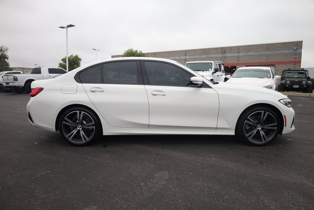 2022 BMW 3 Series 330i xDrive 4