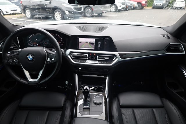 2022 BMW 3 Series 330i xDrive 9