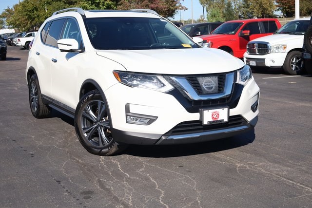 2017 Nissan Rogue SL 2