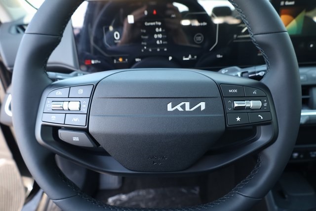 2025 Kia K4 EX 11