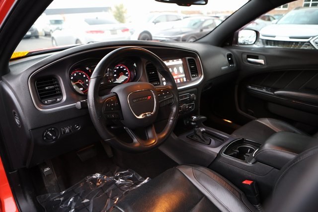 2017 Dodge Charger SXT 10