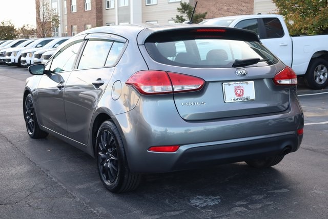 2016 Kia Forte5 LX 6