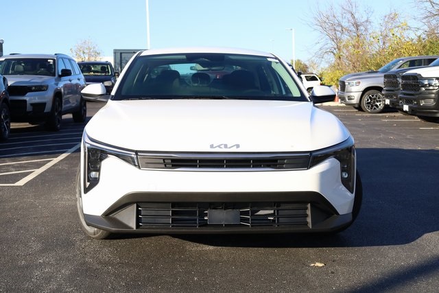 2025 Kia K4 LXS 3