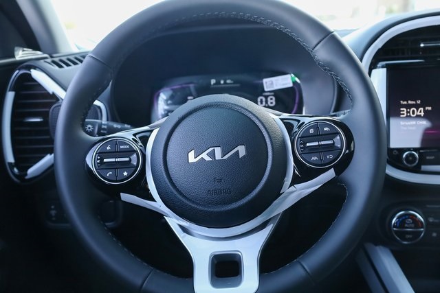 2025 Kia Soul EX 13