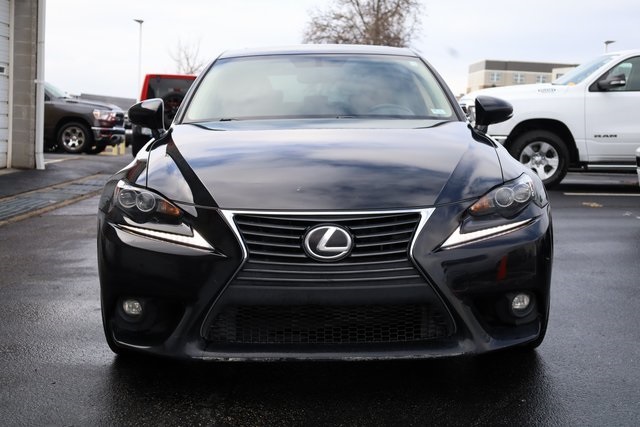 2016 Lexus IS 300 3