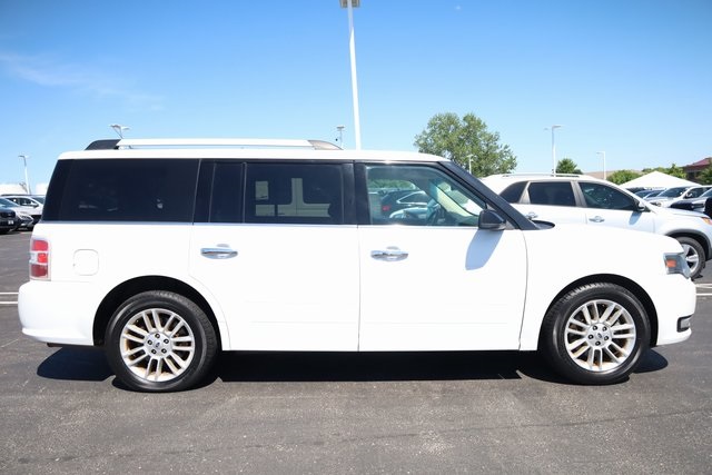 2019 Ford Flex SEL 4