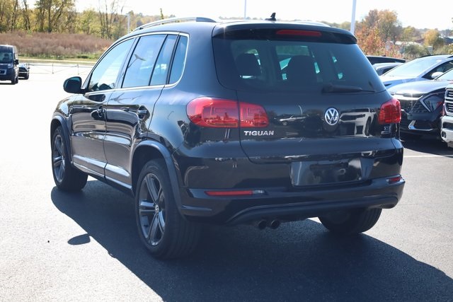 2017 Volkswagen Tiguan Sport 6