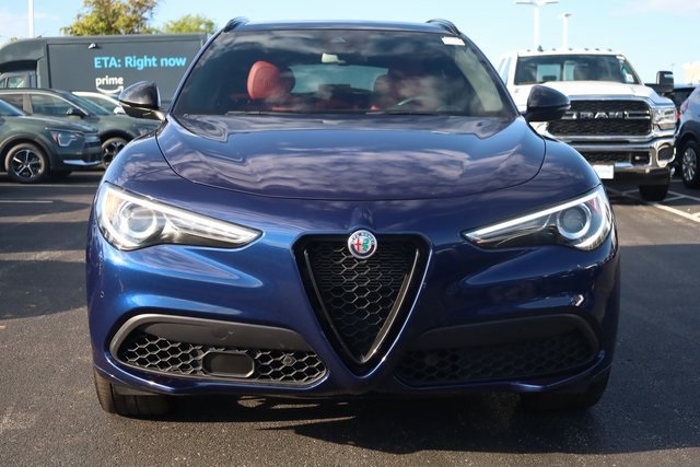 2021 Alfa Romeo Stelvio Ti Sport 3