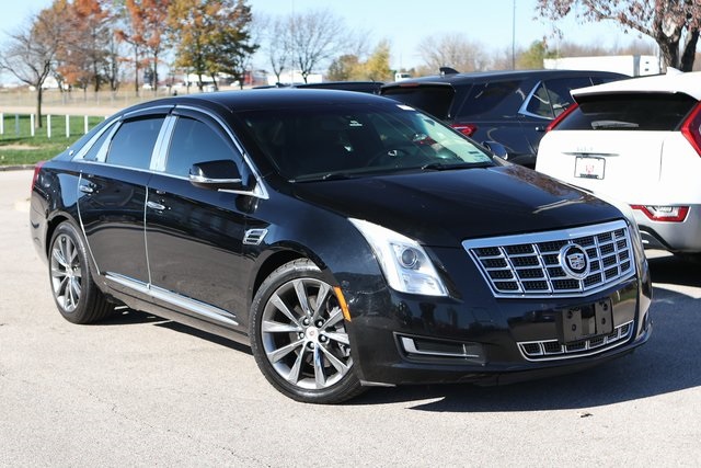 2013 Cadillac XTS Base 2