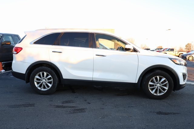 2016 Kia Sorento LX 3