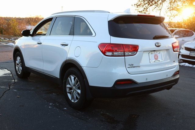 2016 Kia Sorento LX 4