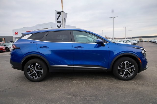 2023 Kia Sportage EX 3