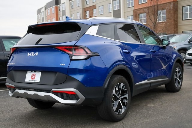 2023 Kia Sportage EX 4