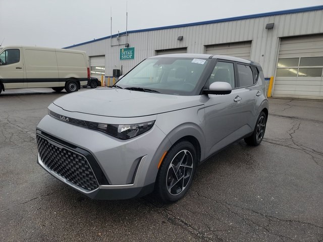 2023 Kia Soul EX 16