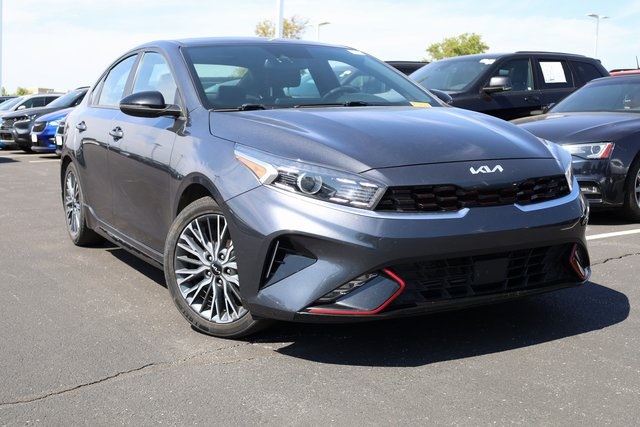 2022 Kia Forte GT-Line 2