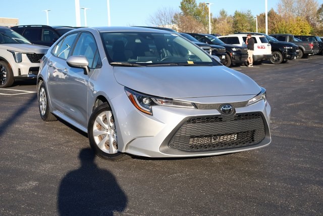 2020 Toyota Corolla LE 2