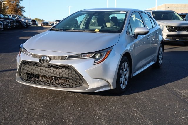 2020 Toyota Corolla LE 4