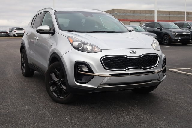 2020 Kia Sportage S 2