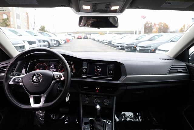 2019 Volkswagen Jetta 1.4T S 10